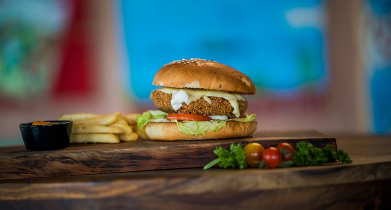 Spicy habanero chicken sliders